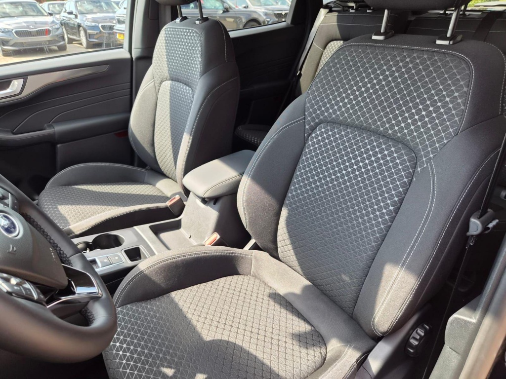 FORD Kuga Titanium 2.5 Plug-in Hybrid Gasoline 242hp - ref: 7-72190 - Photo 15