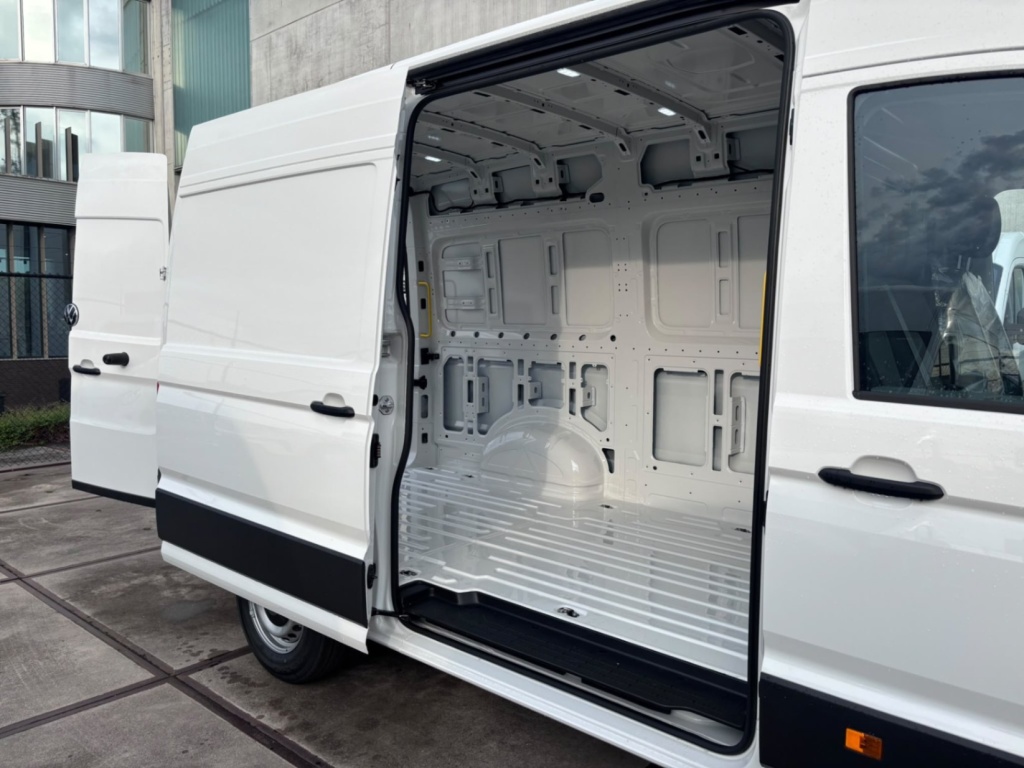 VOLKSWAGEN Crafter L3H3 30 - ref: 7-72941 - Photo 5
