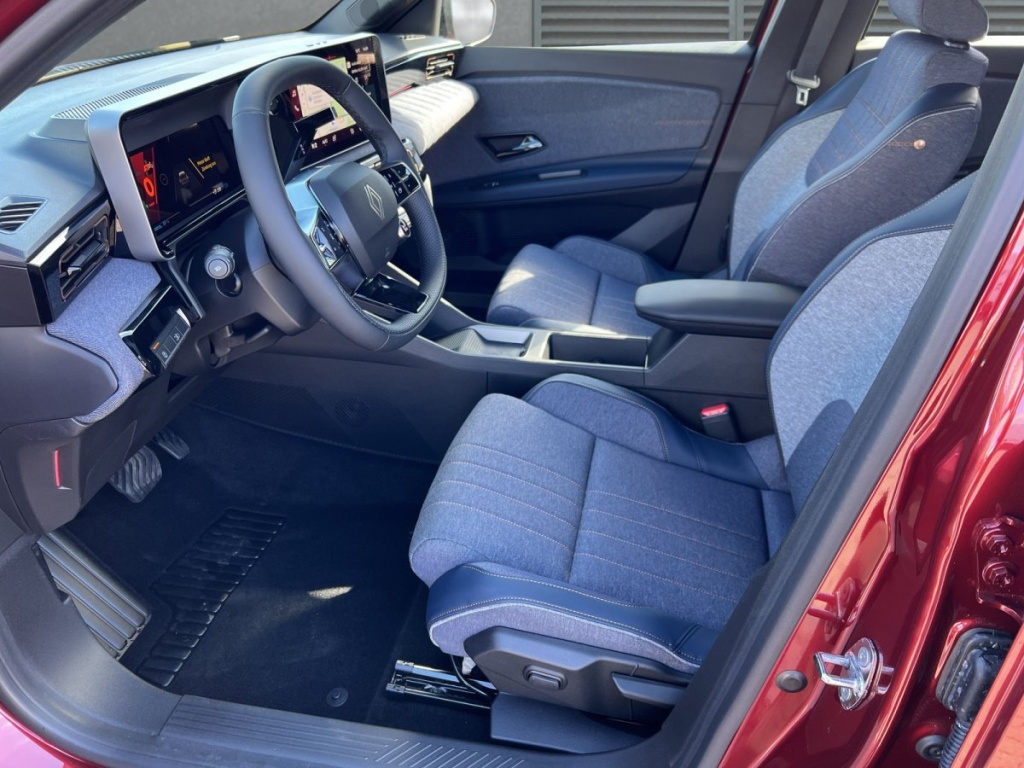 RENAULT R4 Techno E-Tech 150 Comfort Range - ref: 7-72964 - Photo 4