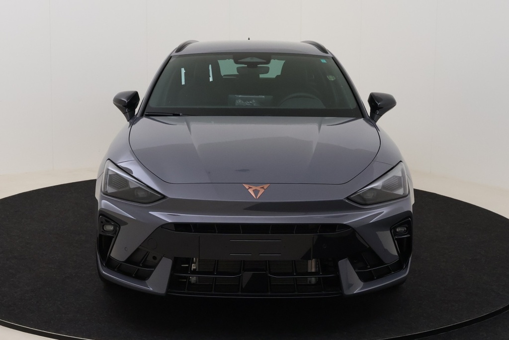 CUPRA Leon Sportstourer Impulse 1,5 eTSI 150 hp DSG7 - ref: 7-73448 - Photo 2