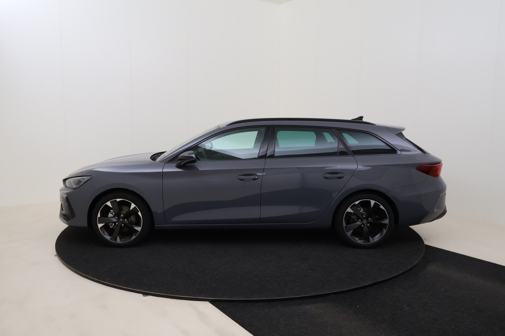 CUPRA Leon Sportstourer Impulse 1,5 eTSI 150 hp DSG7 - ref: 7-73448 - Photo 9