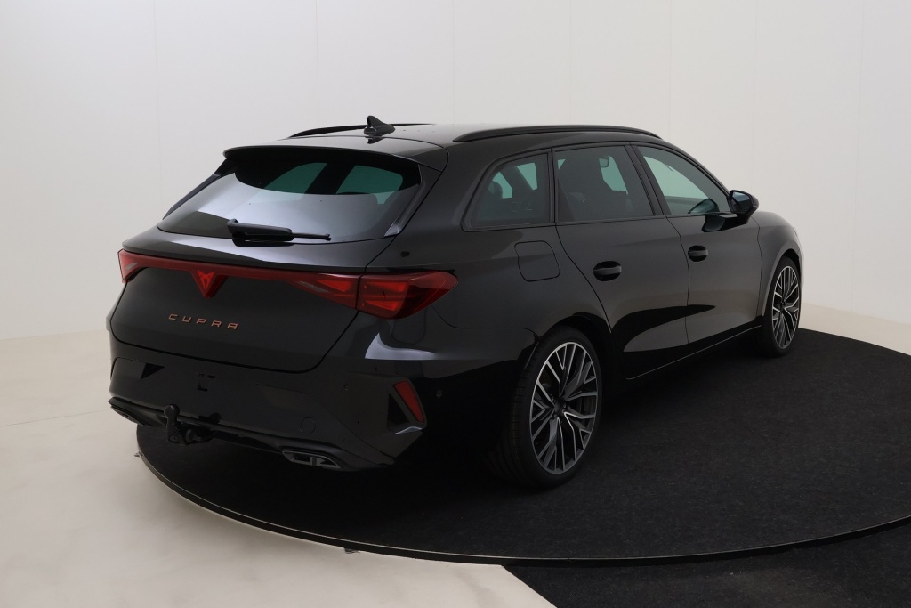 CUPRA Leon Sportstourer Impulse Plus 1,5 eTSI 150 hp DSG7 - ref: 7-73450 - Photo 6