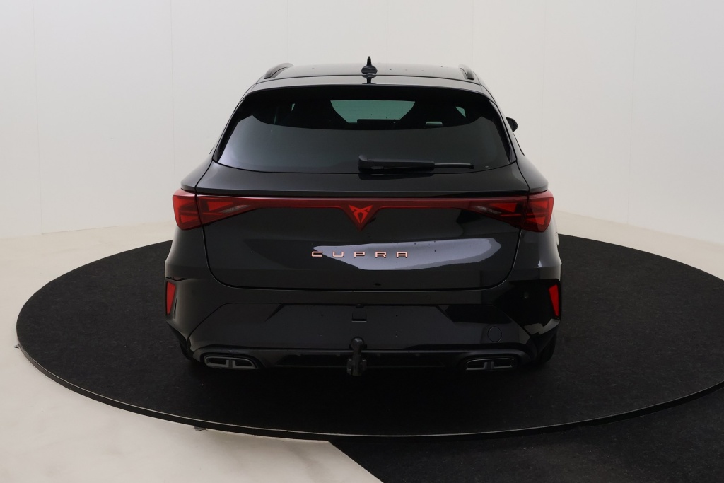 CUPRA Leon Sportstourer Impulse Plus 1,5 eTSI 150 hp DSG7 - ref: 7-73450 - Photo 7