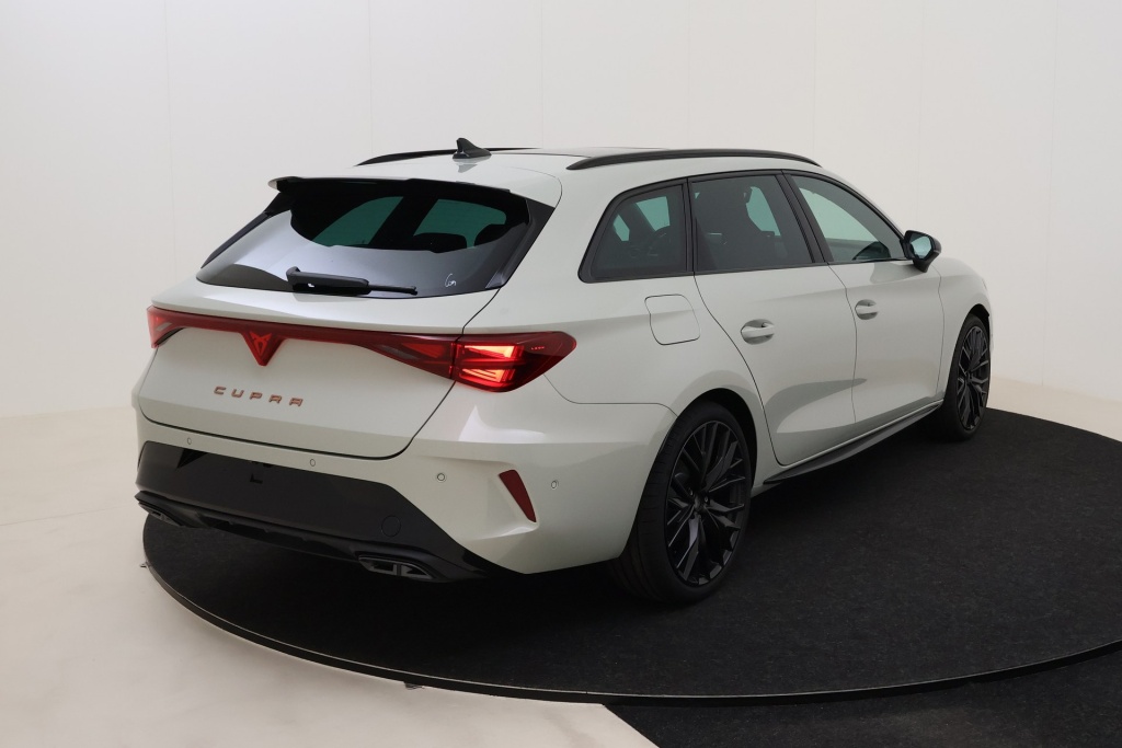 CUPRA Leon Sportstourer Impulse Plus 1,5 eTSI 150 hp DSG7 - ref: 7-73452 - Photo 6
