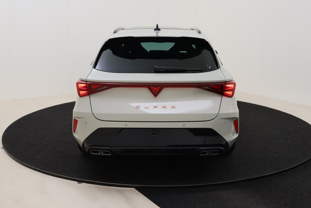CUPRA Leon Sportstourer Impulse Plus 1,5 eTSI 150 hp DSG7 - ref: 7-73452 - Photo 7