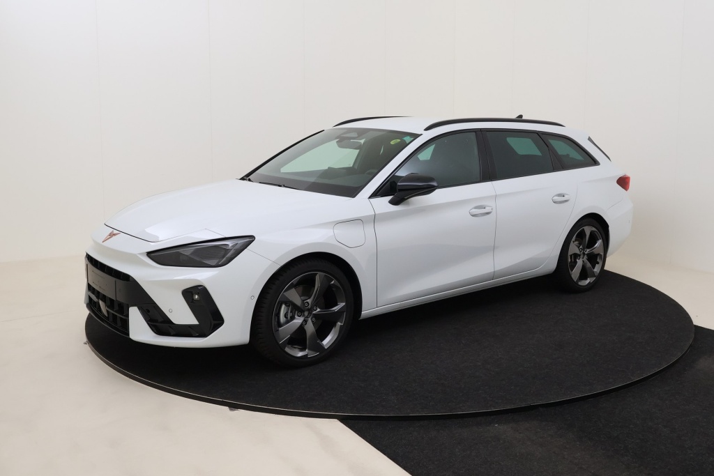 CUPRA Leon Sportstourer Impulse e-HYBRID 1,5 e-hybrid 204 hp DSG6 - ref: 7-73456 - Photo 10