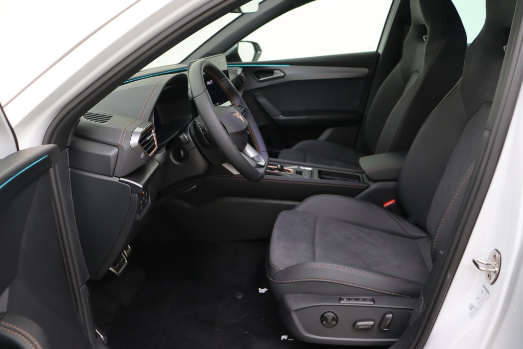 CUPRA Leon Sportstourer Impulse e-HYBRID 1,5 e-hybrid 204 hp DSG6 - ref: 7-73456 - Photo 13