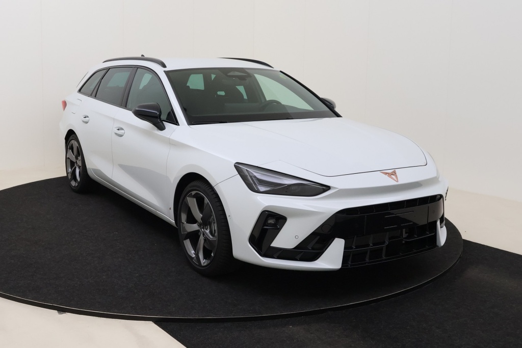 CUPRA Leon Sportstourer Impulse e-HYBRID 1,5 e-hybrid 204 hp DSG6 - ref: 7-73456 - Photo 3