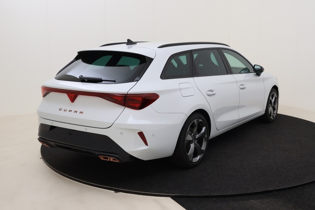 CUPRA Leon Sportstourer Impulse e-HYBRID 1,5 e-hybrid 204 hp DSG6 - ref: 7-73456 - Photo 6