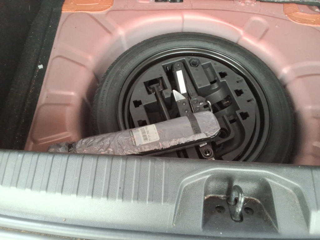 RENAULT Clio Blue dCi 100 - ref: 7-74445 - Photo 10