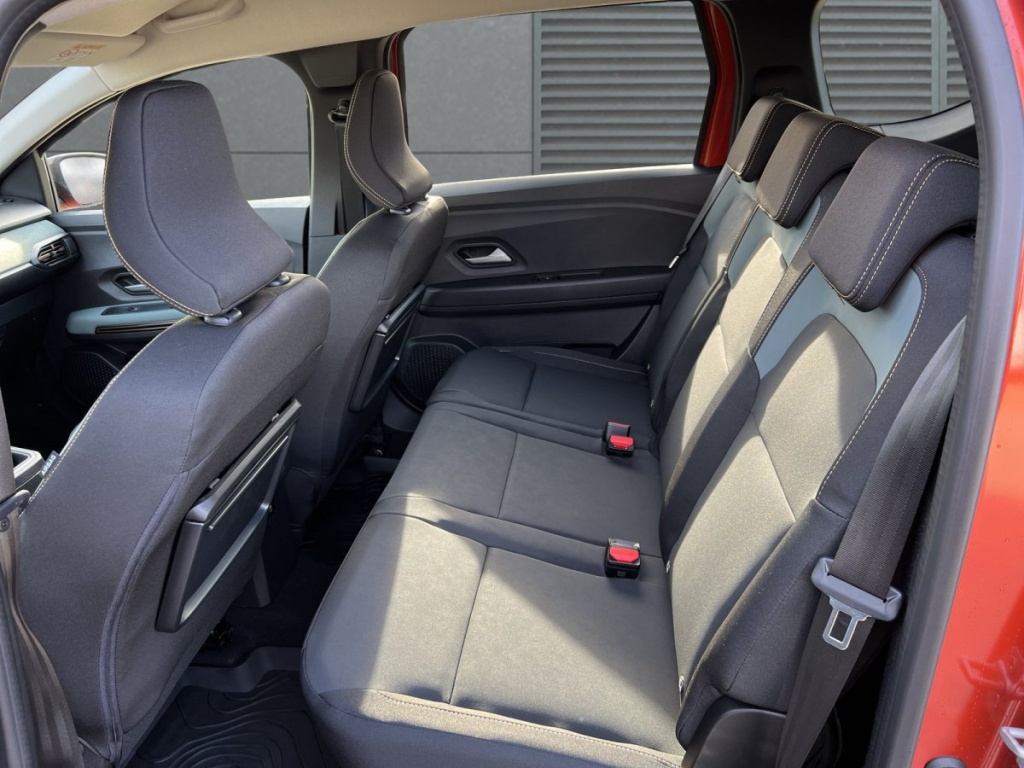 DACIA Jogger Extreme 7-S TCe 110 - ref: 7-74488 - Photo 6