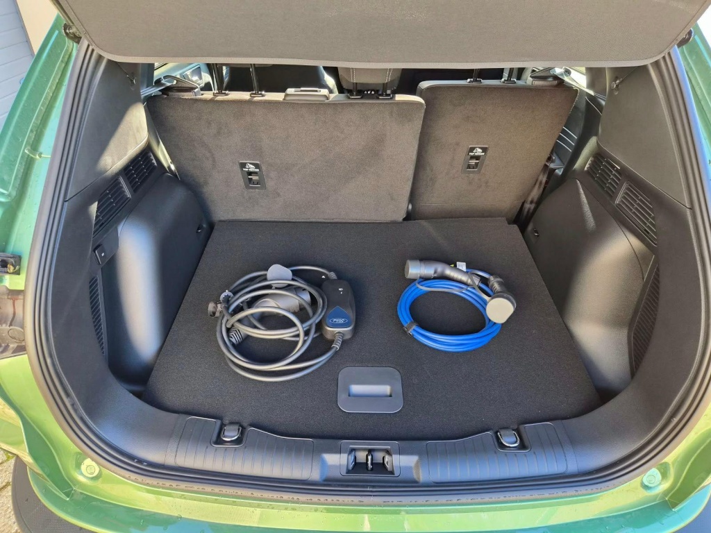 FORD Kuga Titanium 2.5 Plug-in Hybrid Gasoline 242hp - ref: 7-74553 - Photo 11