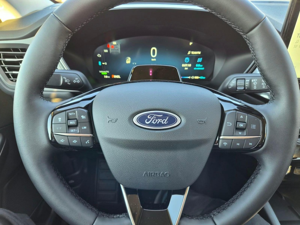 FORD Kuga Titanium 2.5 Plug-in Hybrid Gasoline 242hp - ref: 7-74553 - Photo 18