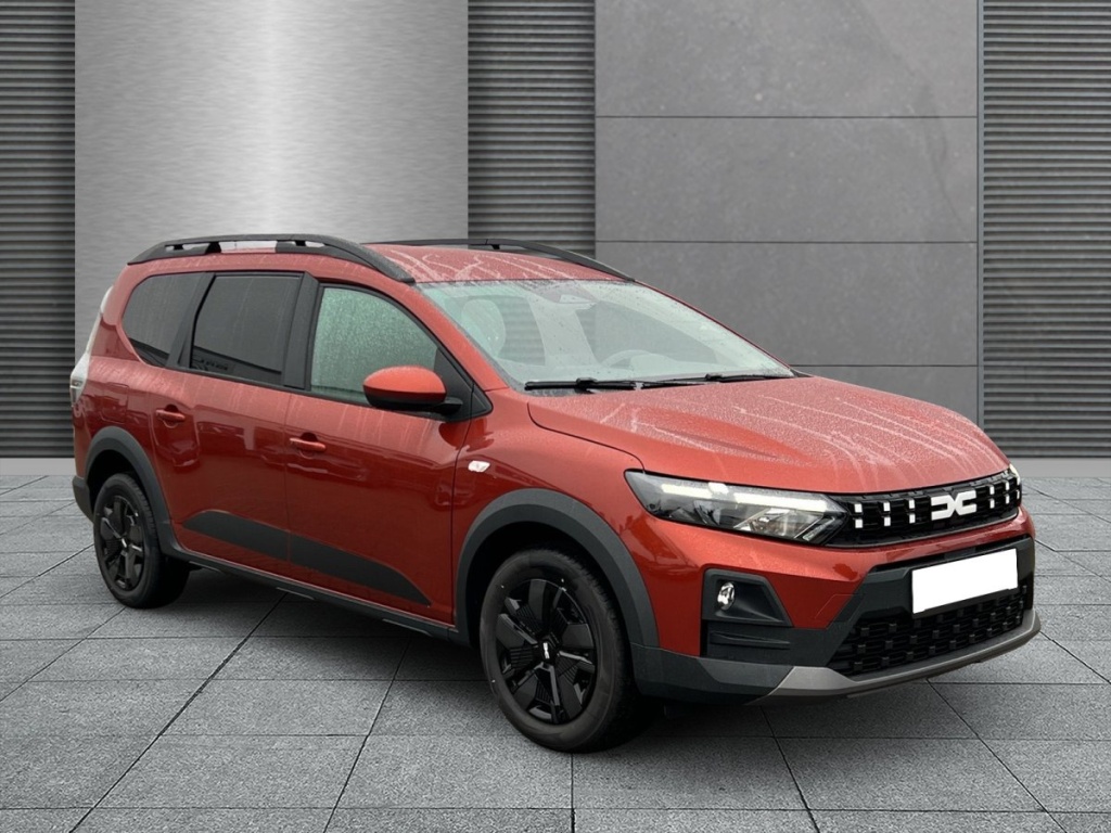 DACIA Jogger Expression 7-S TCe 110 - ref: 7-74727 - Photo 1