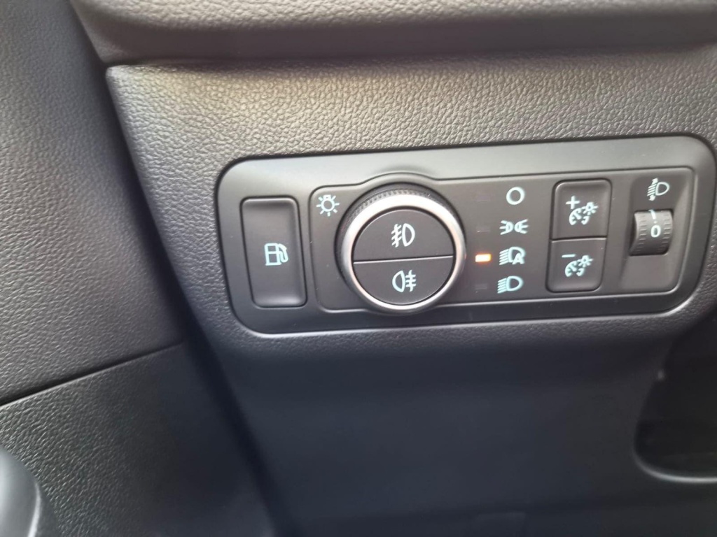 FORD Kuga Titanium 2.5 Plug-in Hybrid Gasoline 242hp - ref: 7-75305 - Photo 20