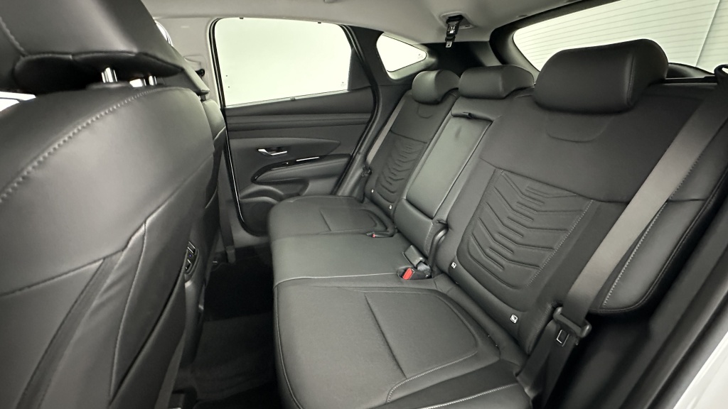 HYUNDAI Tucson 1.6 Hybrid T-GDI 215ch Creative BVA6 - ref: 8-GLI00007282 - Photo 9