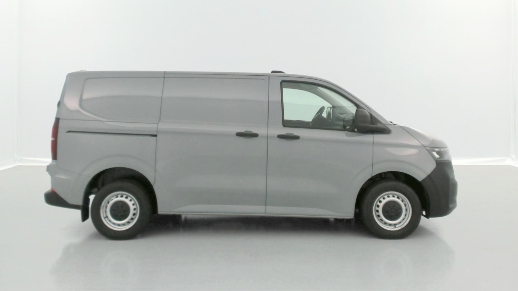 VOLKSWAGEN Transporter T7 Van L1 2.0 TDI 150ch Business BVA8 - ref: 8-GLI00007682 - Photo 19
