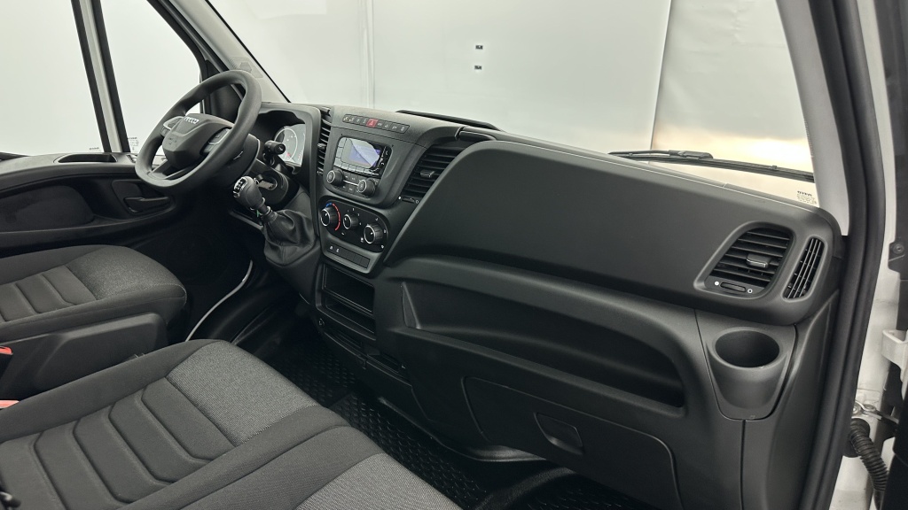 IVECO Daily 35S14 2.3 136ch 3750 Benne + Coffre JPM - ref: 8-GLI00012131 - Photo 7