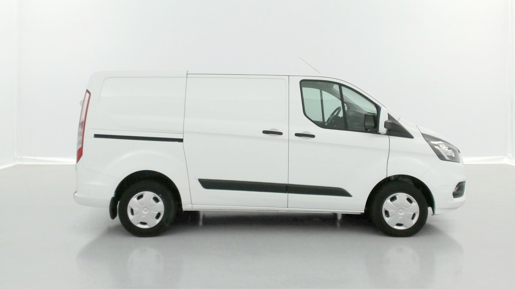 FORD Transit Custom Fourgon 280 L1H1 2.0 Ecoblue 105ch Trend Business - ref: 8-GLI00012644 - Photo 17