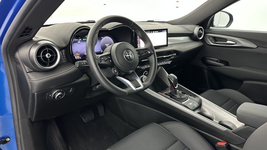 ALFA ROMEO Tonale 1.3 Hybride Rechargeable PHEV 280ch AT6 Ti - ref: 8-GLI00012647 - Photo 6