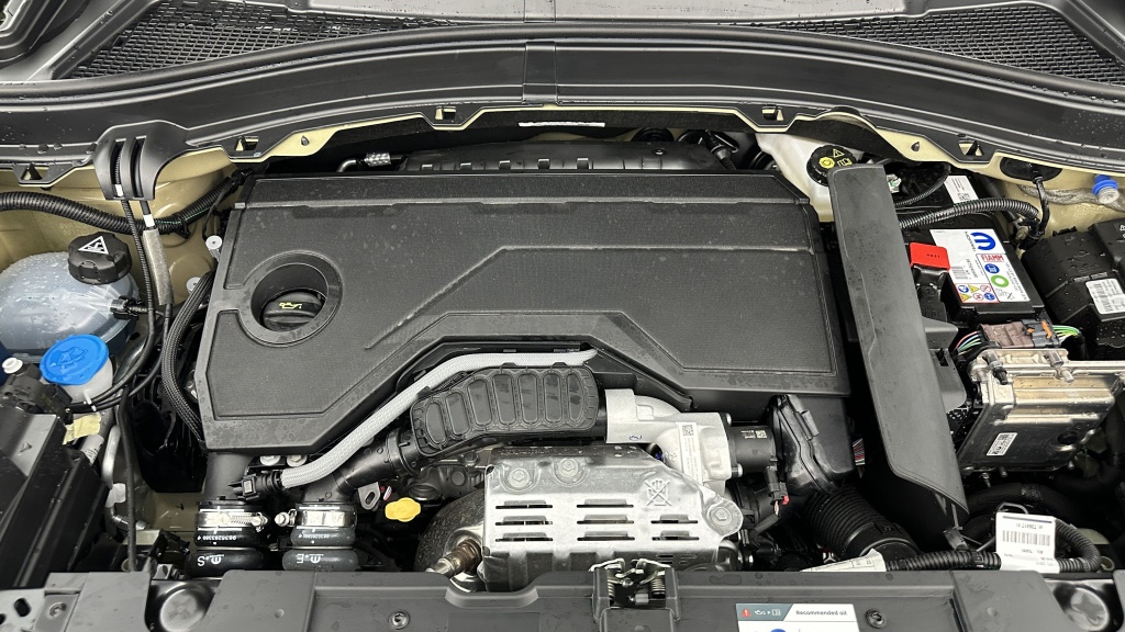 CITROEN C3 Aircross 1.2 Hybride 145ch Plus e-DCS6 - ref: 8-GLI00022957 - Photo 11