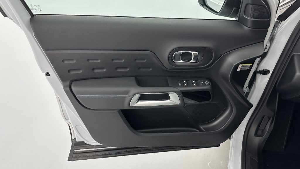 CITROEN C5 Aircross 1.2 Hybride 145ch Max e-DCS6 - ref: 8-GLI00026047 - Photo 13