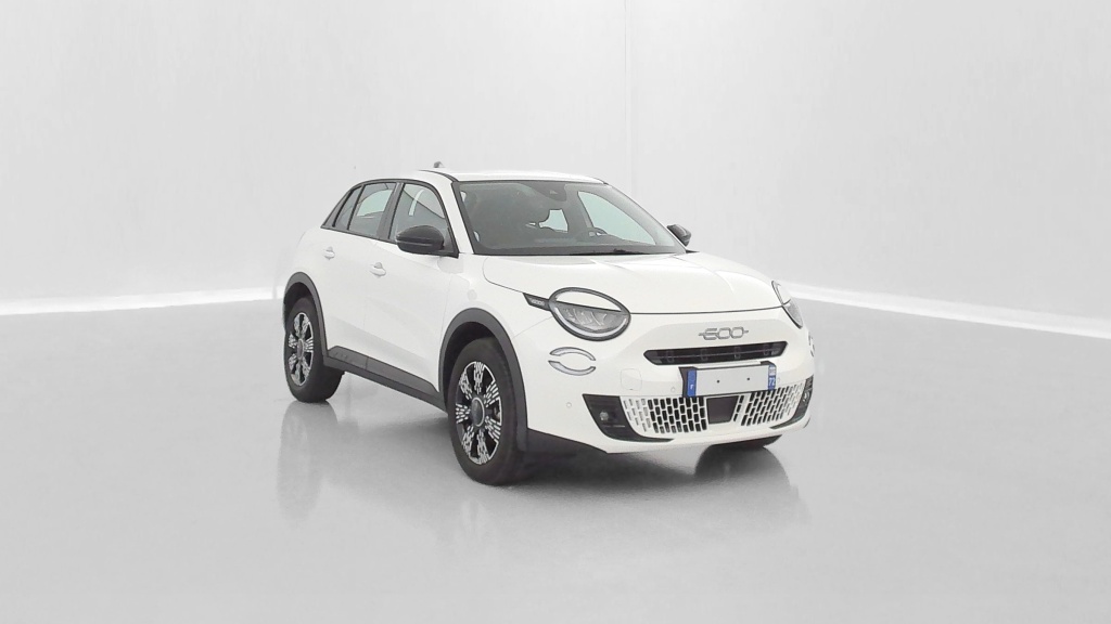FIAT 600 1.2 Hybrid Turbo 145ch Pop eDCT6 - ref: 8-GLI00026495 - Photo 1