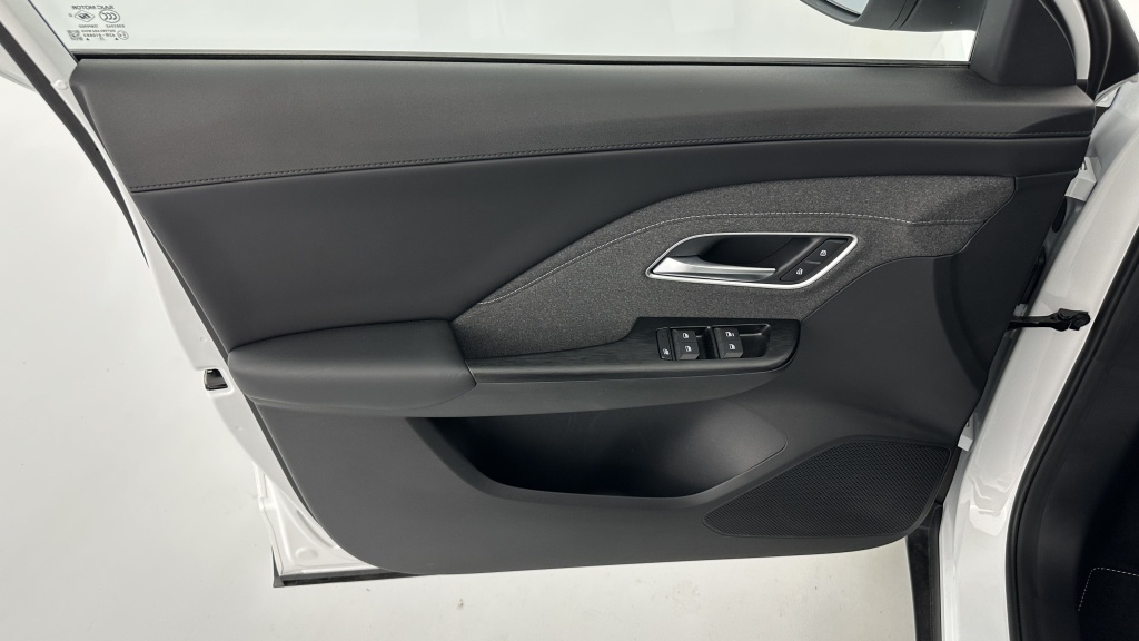 MG ZS 1.5 L Hybrid+ 197ch Standard - ref: 8-GLI00027392 - Photo 13