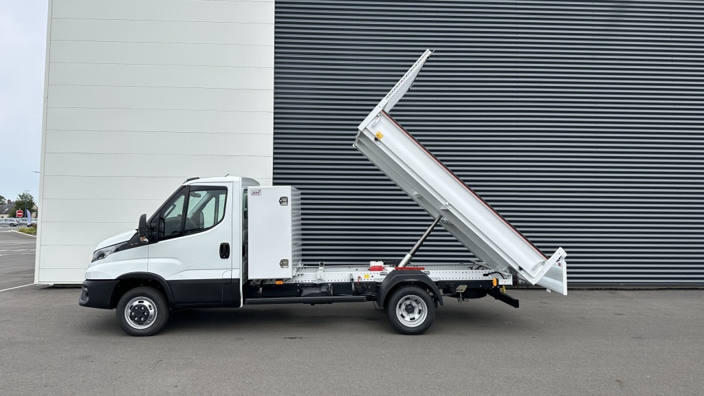 IVECO Daily 35C16H 3.0 160ch 3750 QUAD-TOR Benne + Coffre - ref: 8-GLI00027615 - Photo 11
