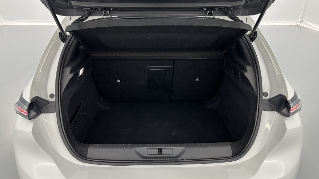 PEUGEOT 308 III 1.2 Puretech 130ch Allure Pack EAT8 - ref: 8-GLI00032092 - Photo 10