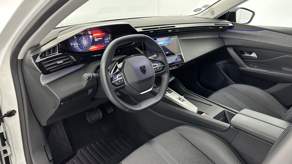 PEUGEOT 308 III 1.2 Puretech 130ch Allure Pack EAT8 - ref: 8-GLI00032092 - Photo 6