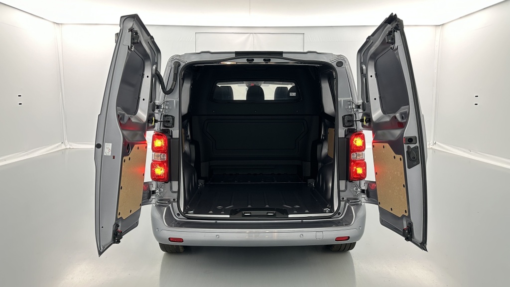 FIAT Scudo Cabine Approfondie M 2.0 BlueHDi 180ch Pack Premium Connect EAT8 - ref: 8-GLI00033529 - Photo 9