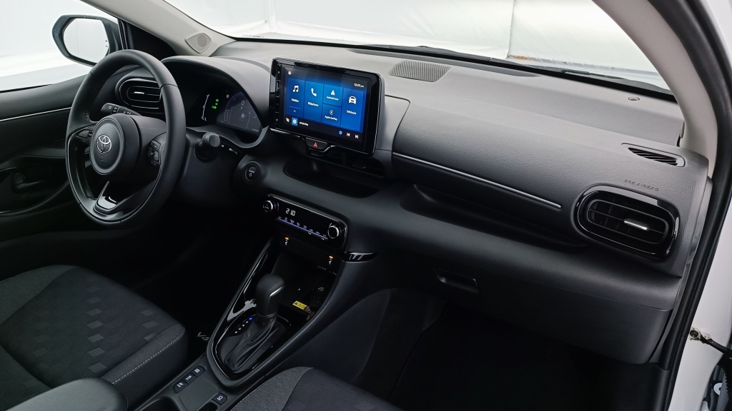 TOYOTA Yaris  IV Hybride 116ch Design e-CVT - ref: 8-GLI00035387 - Photo 8