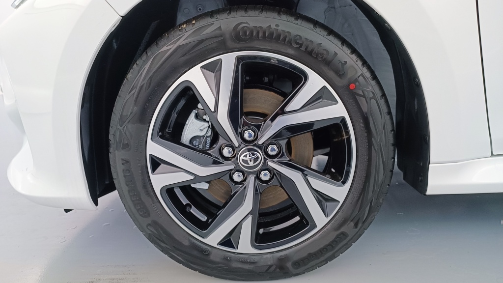 TOYOTA Yaris  IV Hybride 116ch Design e-CVT - ref: 8-GLI00035394 - Photo 12