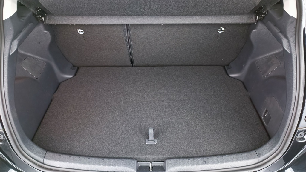 TOYOTA Yaris  IV Hybride 116ch Design e-CVT - ref: 8-GLI00035401 - Photo 10