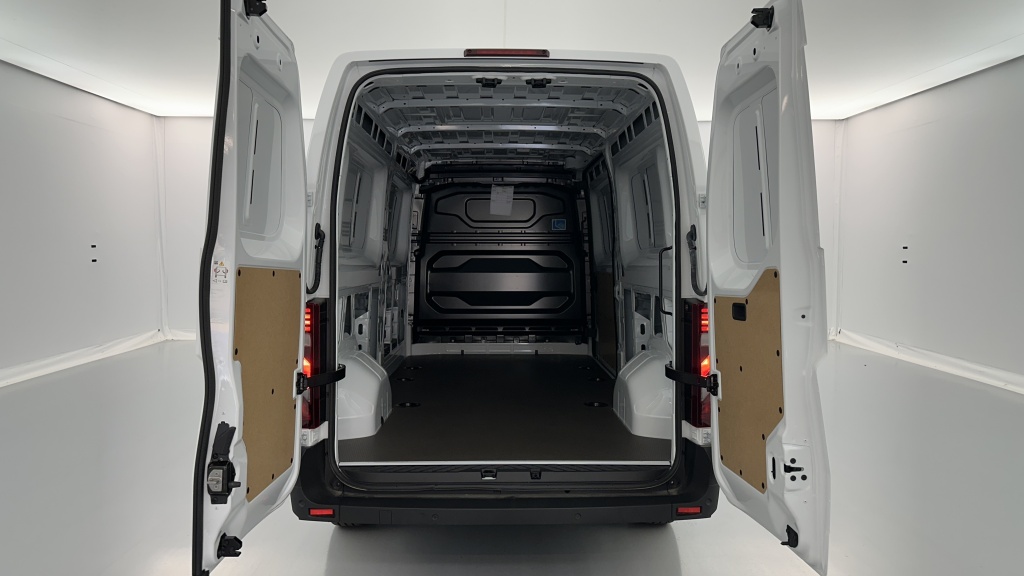 RENAULT Master IV 3500 L3H2 2.0 BluedCi 130ch Extra  - ref: 8-GLI00035891 - Photo 10