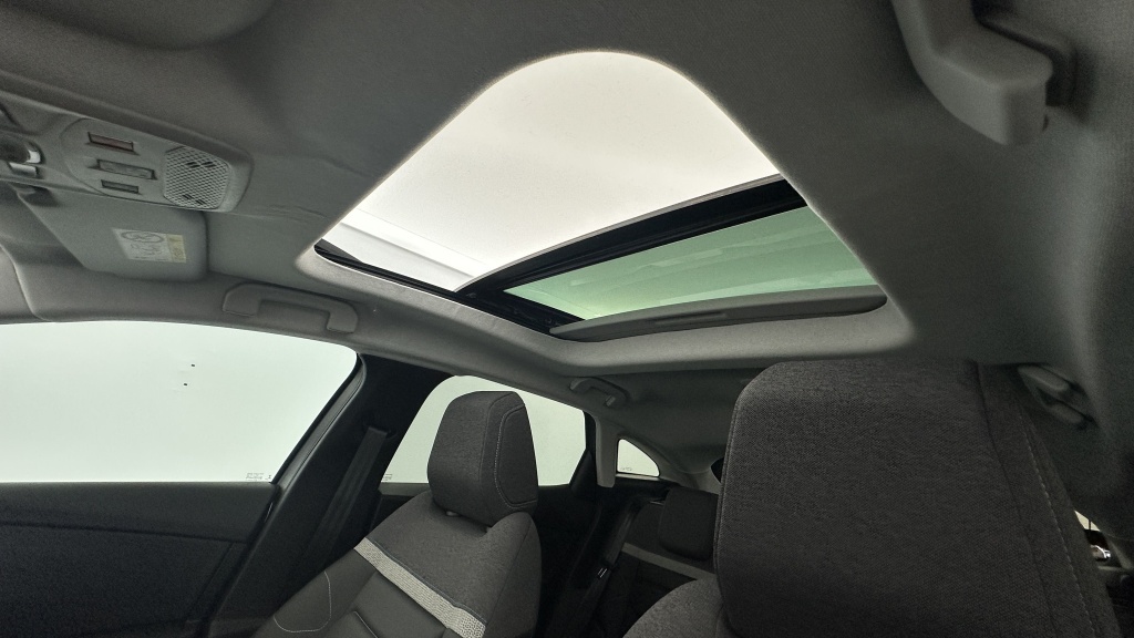 CITROEN C4 III 1.2 PureTech 130ch Shine EAT8 - ref: 8-GLI00037979 - Photo 20