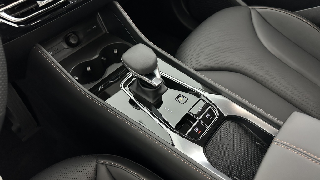 MG EHS 1.5T PHEV 272ch Luxury - ref: 8-GLI00047043 - Photo 16