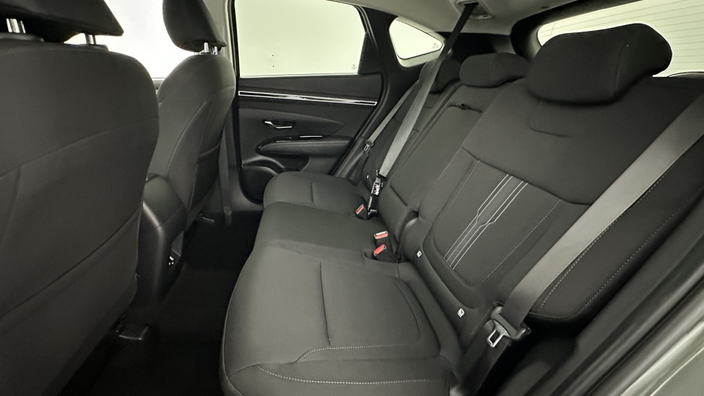 HYUNDAI Tucson III 1.6 T-GDI 150ch Hybrid 48V Creative iBVM - ref: 8-GLI00047079 - Photo 9