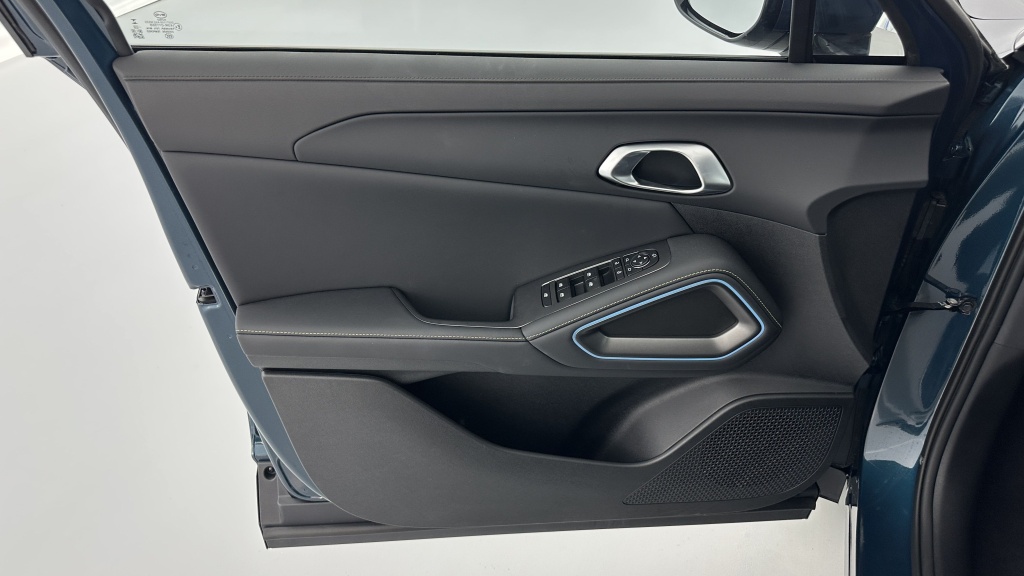 BYD Atto 2 1.5 DM-i PHEV 212ch Boost - ref: 8-GLI00063894 - Photo 13