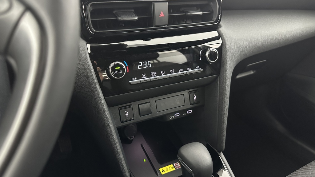 TOYOTA Yaris Cross 1.5 Hybride 130h Design e-CVT - ref: 8-GLI00089378 - Photo 20
