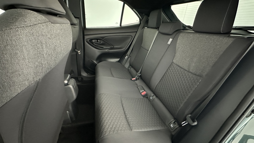 TOYOTA Yaris Cross 1.5 Hybride 130h Design e-CVT - ref: 8-GLI00089378 - Photo 9