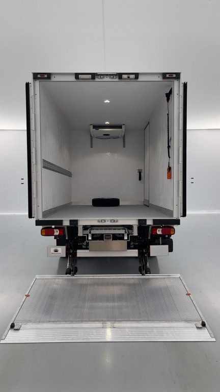 IVECO Daily III 35C16H 3450 3.0 160ch Frigo Lamberet - ref: 8-GLI00271720 - Photo 9