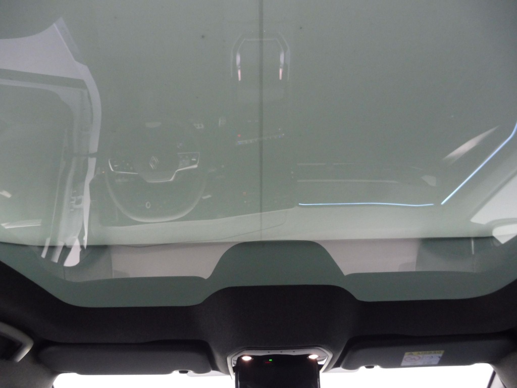 RENAULT Espace 1.2 E-TECH FULL HYBRID 200CH ESPRIT ALPINE 7 PLACES - 24 - ref: 69737 - Photo 17