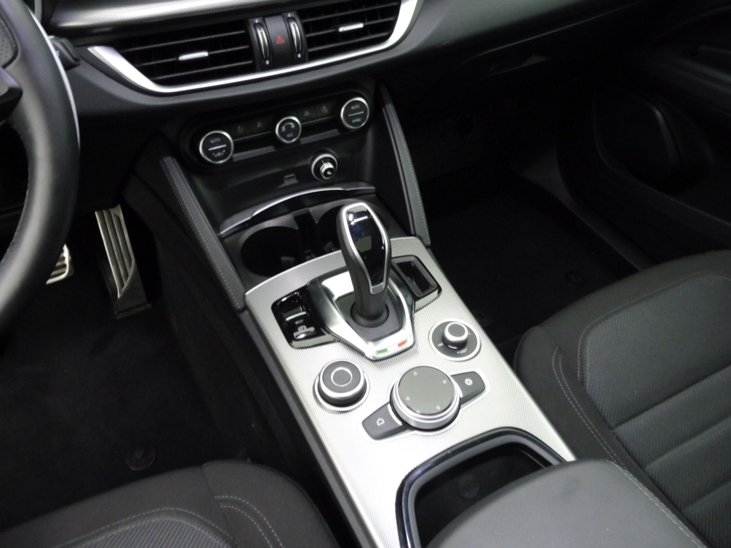 ALFA ROMEO Stelvio 2.2 DIESEL 160CH SPRINT AT8 - ref: 70845 - Photo 14