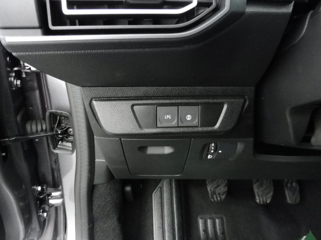DACIA Jogger 1.0 ECO-G 100CH EXPRESSION 7 PLACES -24 - ref: 71453 - Photo 7