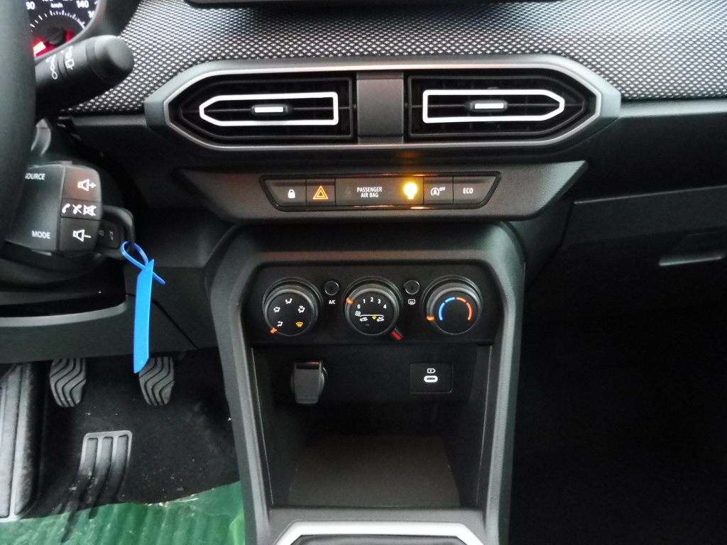 DACIA Jogger 1.0 ECO-G 100CH EXPRESSION 7 PLACES -24 - ref: 71489 - Photo 6