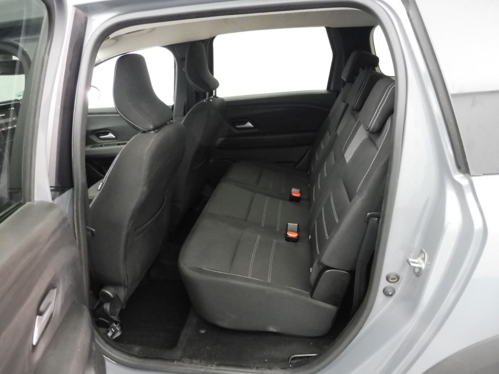 DACIA Jogger 1.0 TCE 110CH EXPRESSION 7 PLACES - ref: 71993 - Photo 9