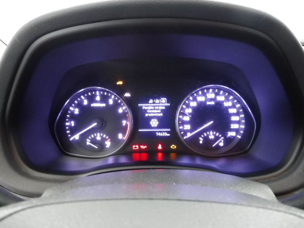 HYUNDAI i30 1.5 DPI 110 CH - ref: 73105 - Photo 8