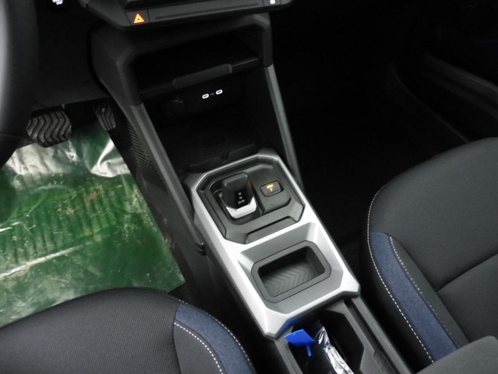 DACIA Duster 1.6 HYBRID 140CH JOURNEY - ref: 73251 - Photo 14